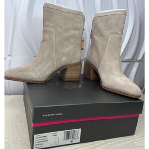 Vince Camuto Almond Beige Block Heel Boots Women’s Size 10W Wide NEW WITH TAGS!!
